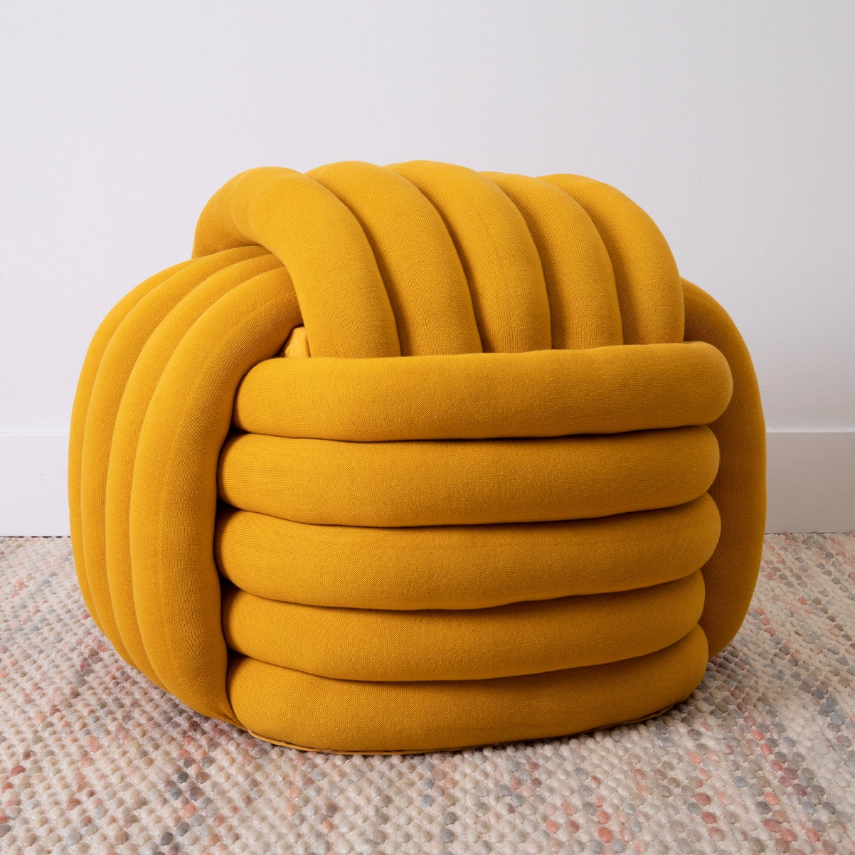 Knotted Pouf Tuscansun