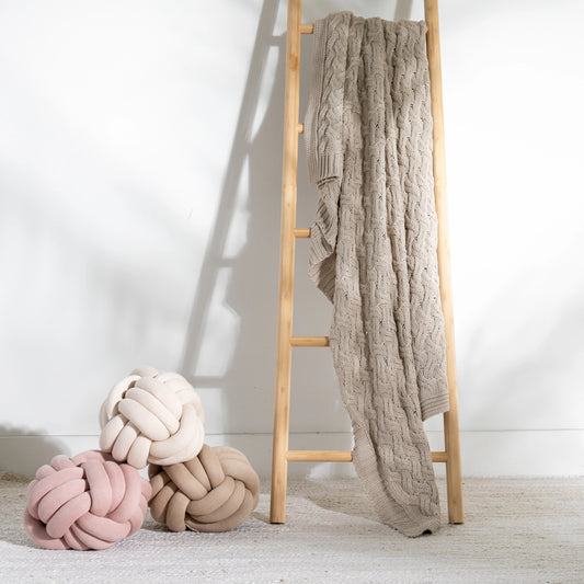 Knot Pillows