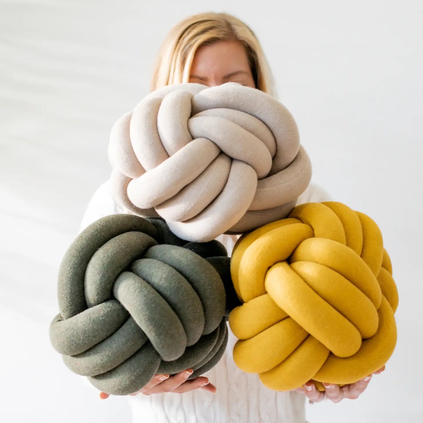 Knot Pillows